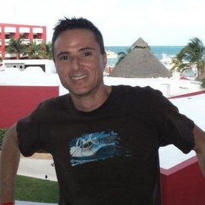 Meet your Posher, Marc